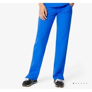 NWT Figs Kade Cargo Scrub Pant